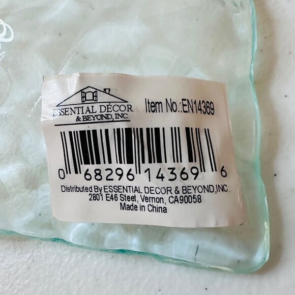 Square Textured Glass Serving Plate 12"x12" By Essential Decor & Beyond Inc. - Picture 7 of 9